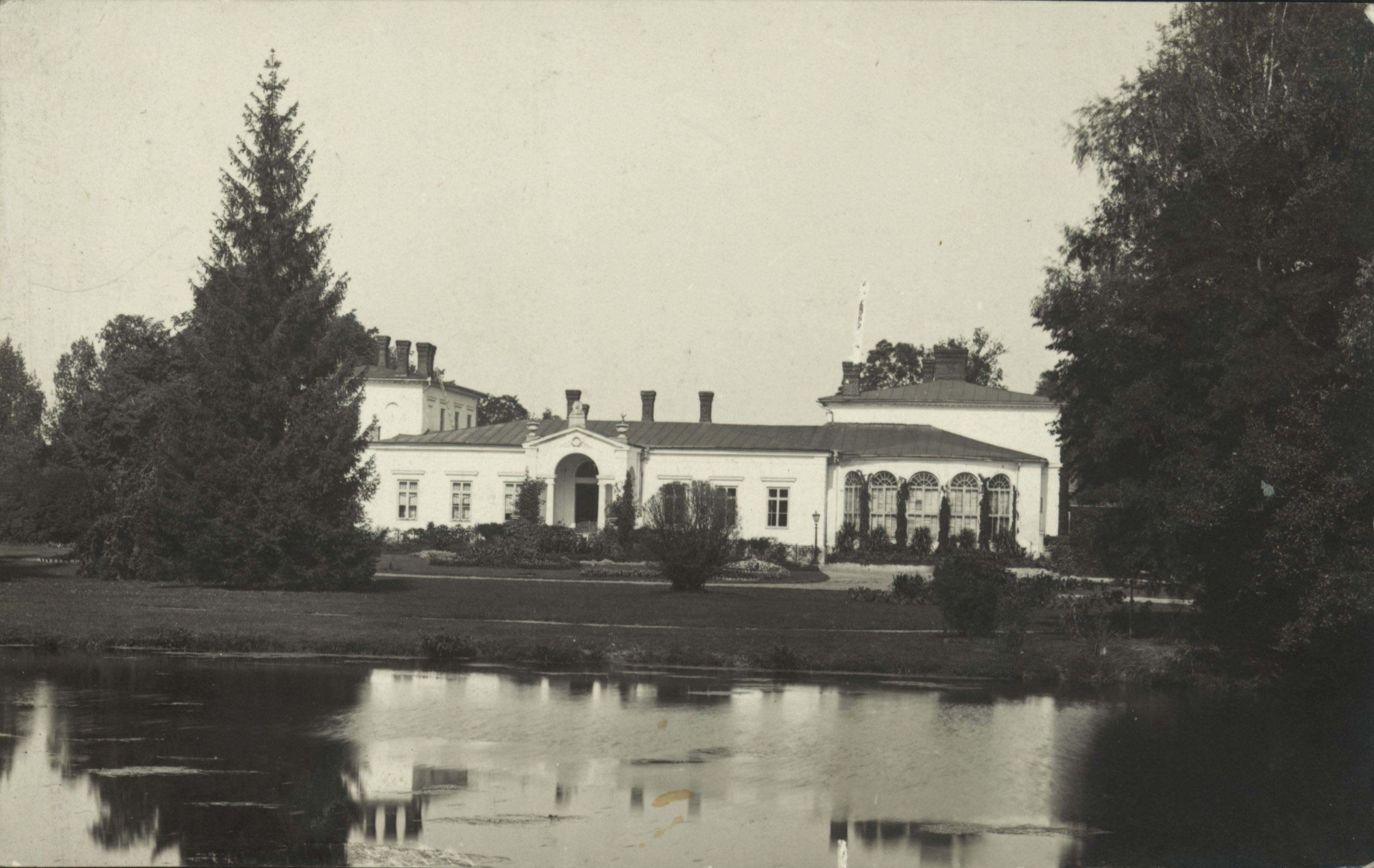 002 – Pałac na Przeździatce 